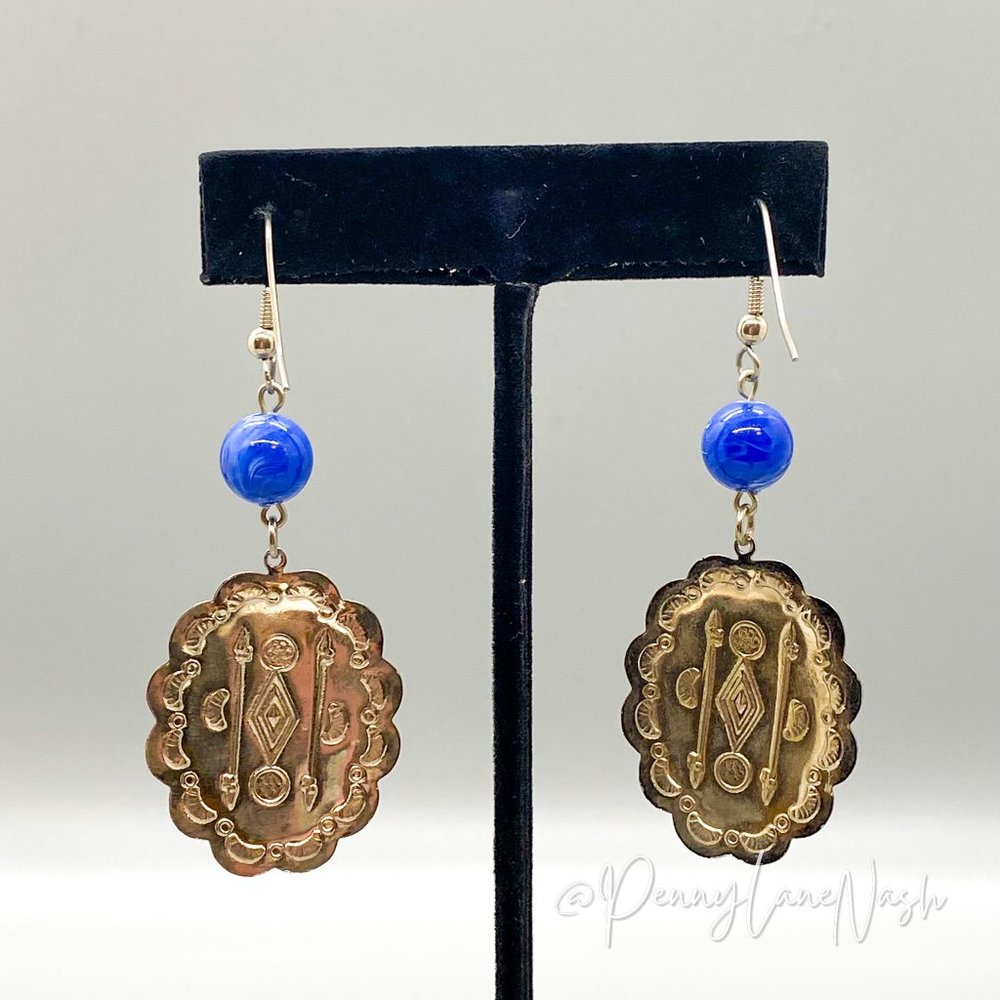 Vintage Arrow Metal Plate w/ Blue Bead Drop Earrings - Picture 3 of 6